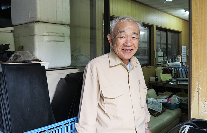 あわじ養殖技研のおじさん