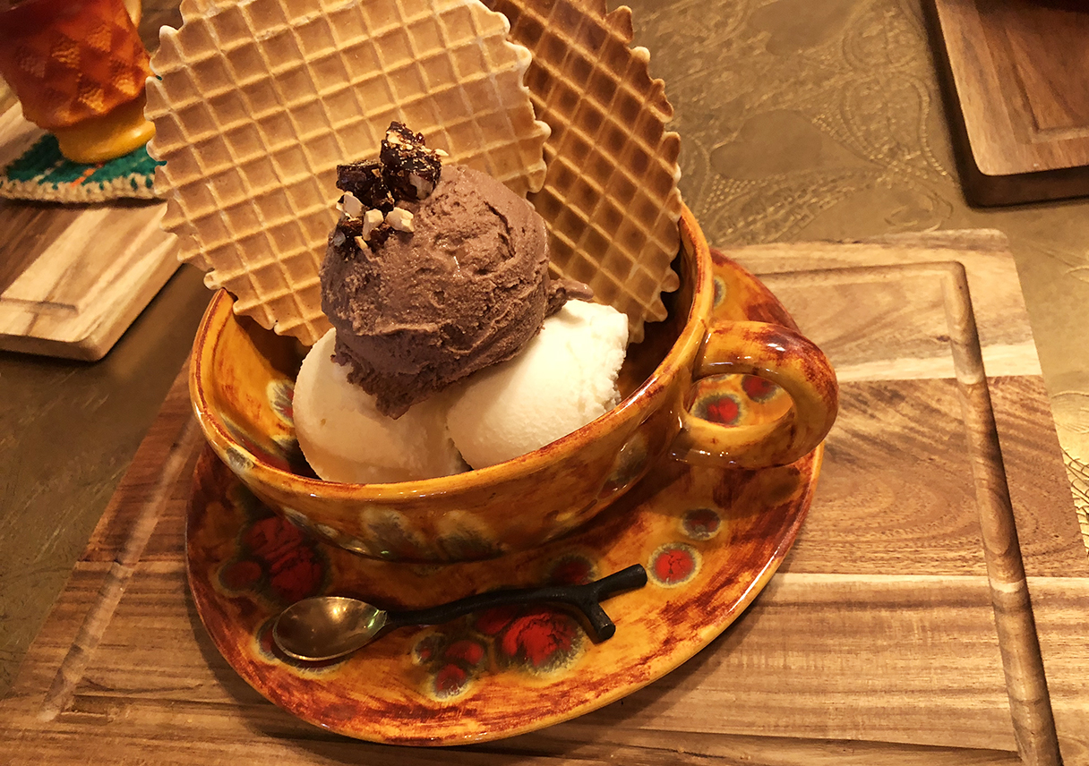 島の恵みジェラート「のら」で、初めてのトリプル🍨ゴージャスすぎー🤗