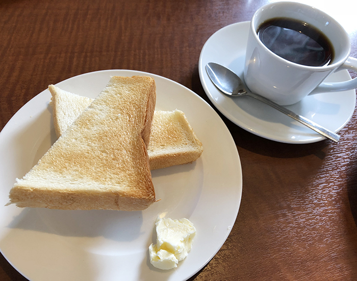 平野パンのコーヒー&トーストセット