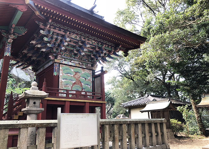 岩上神社