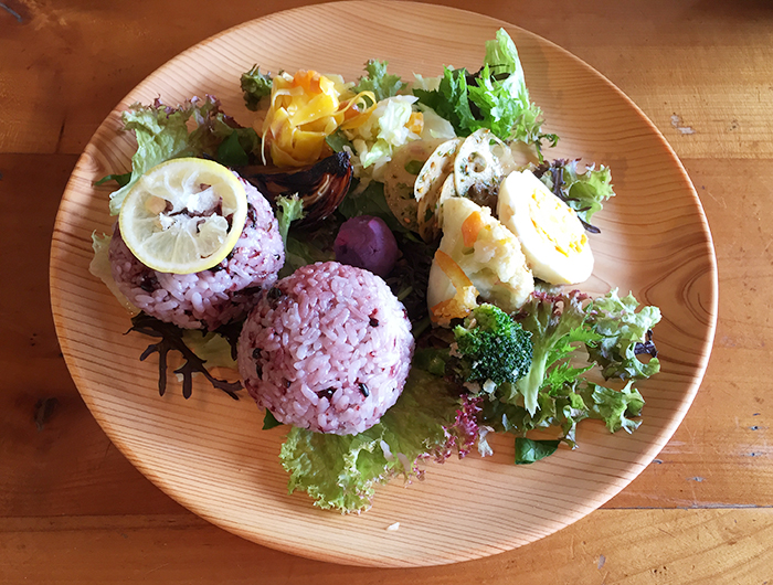 ノマドカフェ おにぎりとお野菜の定食