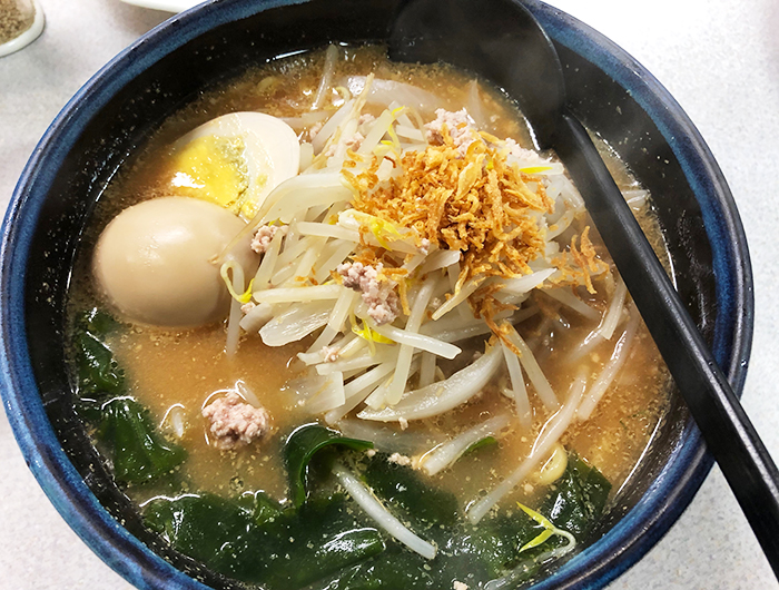 ポプラ　淡路島ラーメン