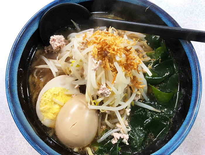 ポプラ　淡路島ラーメン