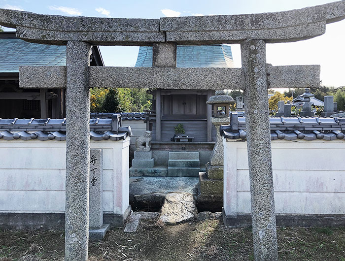 長林寺の弁天堂