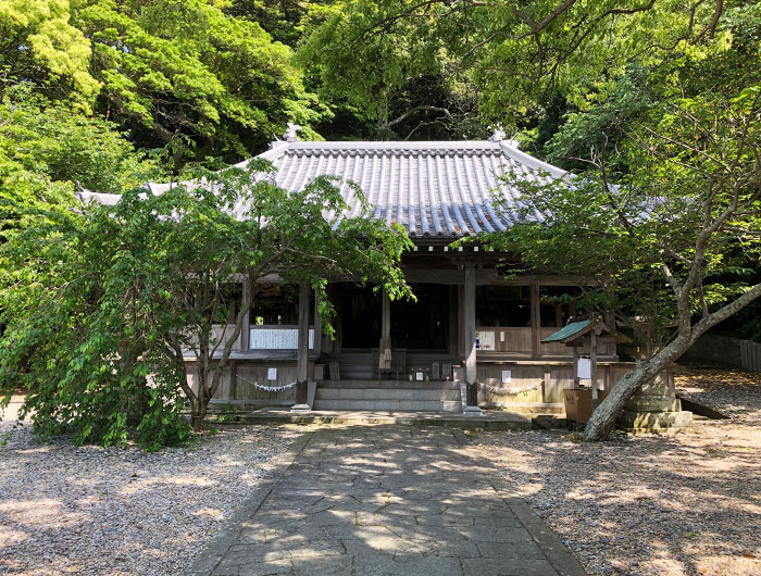 沼島八幡神社　拝殿