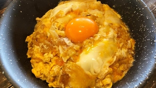 淡家 至福のたまご丼