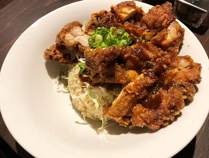 るつぼや山賊焼き丼