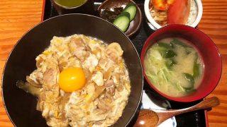 とり久の親子丼