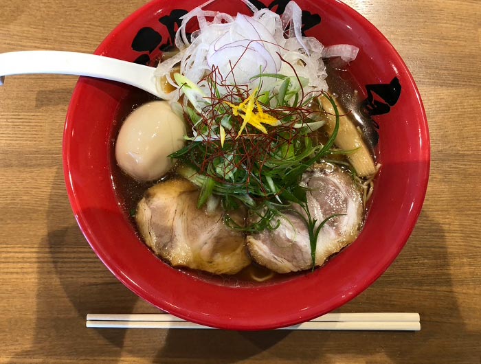 淡路牛骨ラーメン