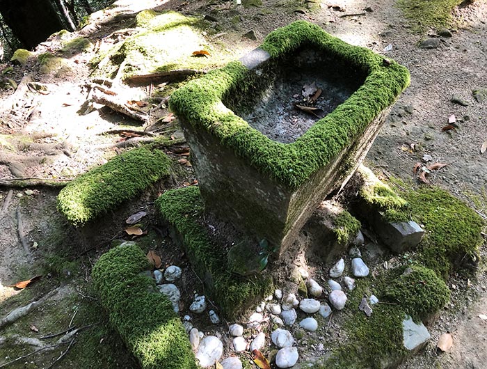 諭鶴羽神社の奥ノ院・篠山神社