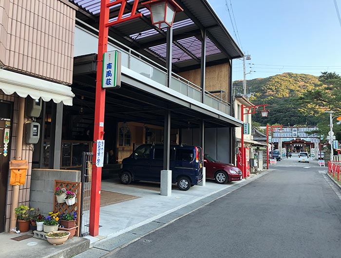 厳島神社の参道