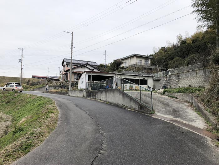 アムリタン（AMRITAN）の駐車場