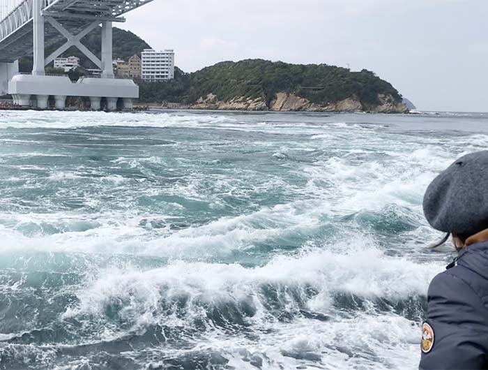 鳴門の渦潮は 春と秋の大潮が見ごろ 春の大渦を探しに うずしおクルーズ観光に行ってきました