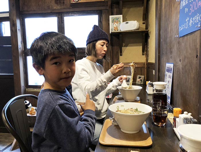 家族でラーメンランチ