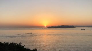 淡路島から望む紀淡海峡の朝焼け