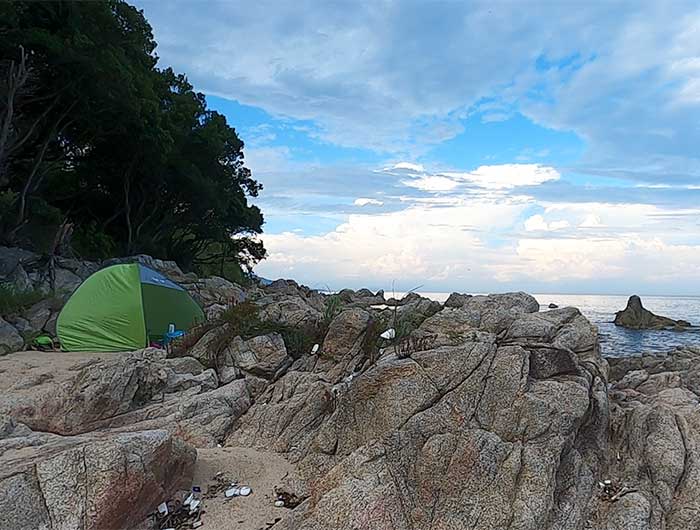 厚浜の磯遊び場