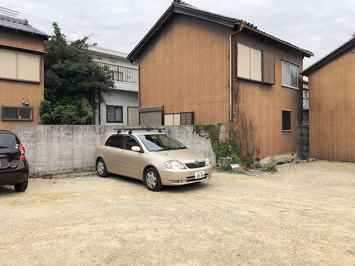 メリッサ サカベの駐車場