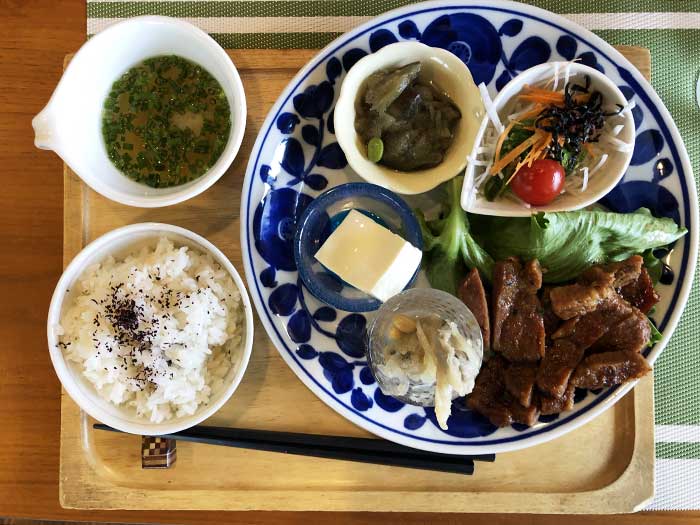 淡路島 メリッサ サカベで ほっこりランチ 福良のお母さんが集まるとっても賑やかで 温かいお店でした