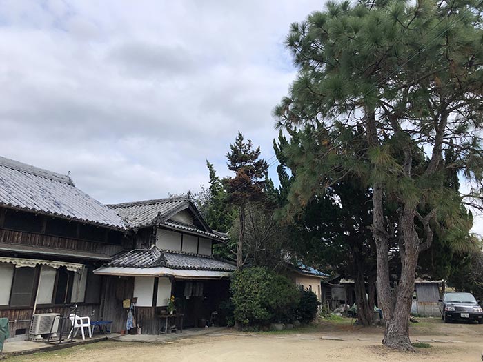 さか笑の店舗外観