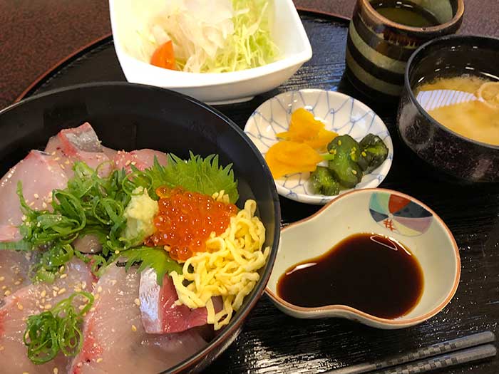 寒ぶり＆いくら丼ランチ