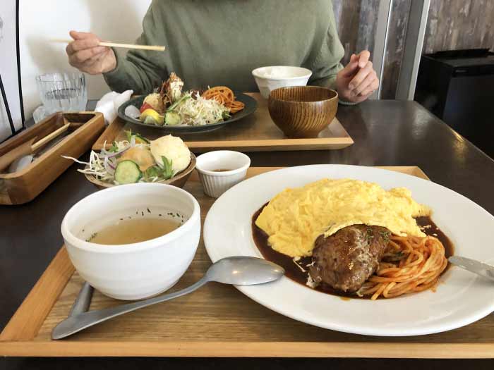 奥さんとシャノワールでランチ