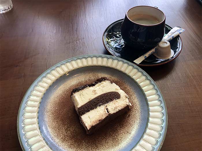 ドルチェとコーヒー