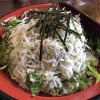 淡路島・kampaiで、釜揚げしらす丼ランチ❗️これは山盛りだね😁鶏釜飯のおこげもいい感