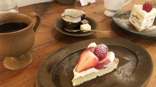 ケーキとコーヒー