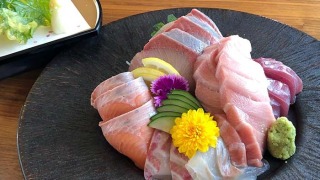 お造り定食のお刺身