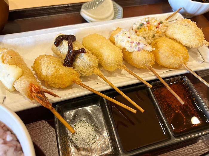 淡路島・ふくる㊗️2023年4月ニューオープン🎉創作串揚げランチ❗️一口サイズ・多品種で女子大好き系のお店ですよ〜😊