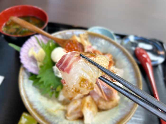 海鮮丼